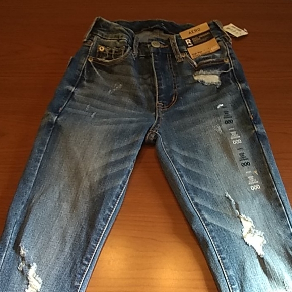 Aeropostale Denim - Aero jeans high rise curvy jegging.